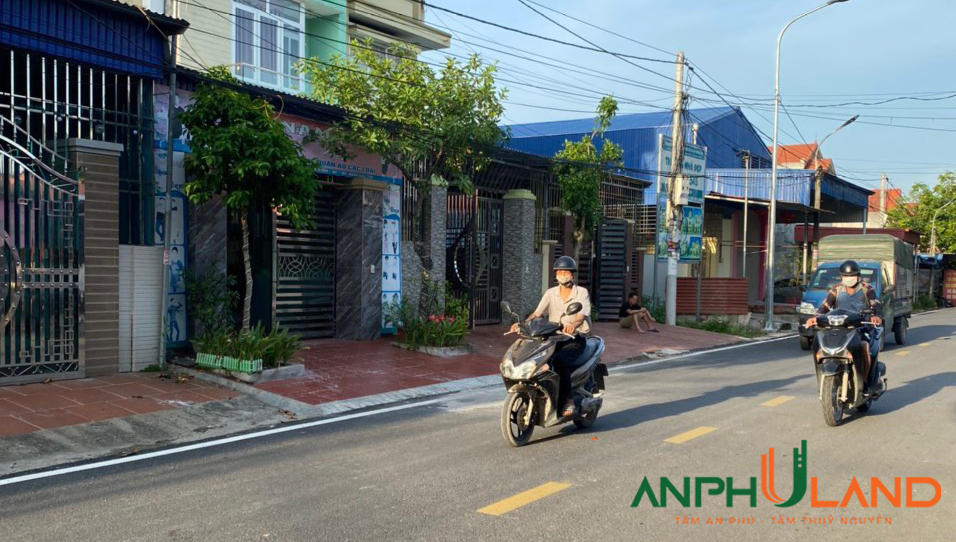 Chào bán căn nhà 3 tầng cực kỳ đẹp mặt đường Kênh Giang, Thuỷ Nguyên, Hải Phòng