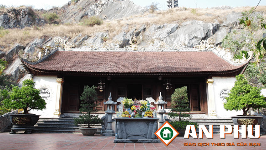 Đền Tràng Kênh Vọng Đế, thờ Đức Vua Lê Đại Hành Đền Tràng Kênh Vọng Đế, thờ Đức Vua Lê Đại Hành