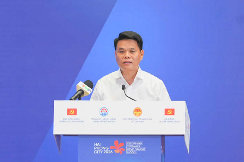 Bí thư Thành ủy Hải Phòng Lê Ngọc Châu phát biểu tại hội thảo. Ảnh: ĐT. 