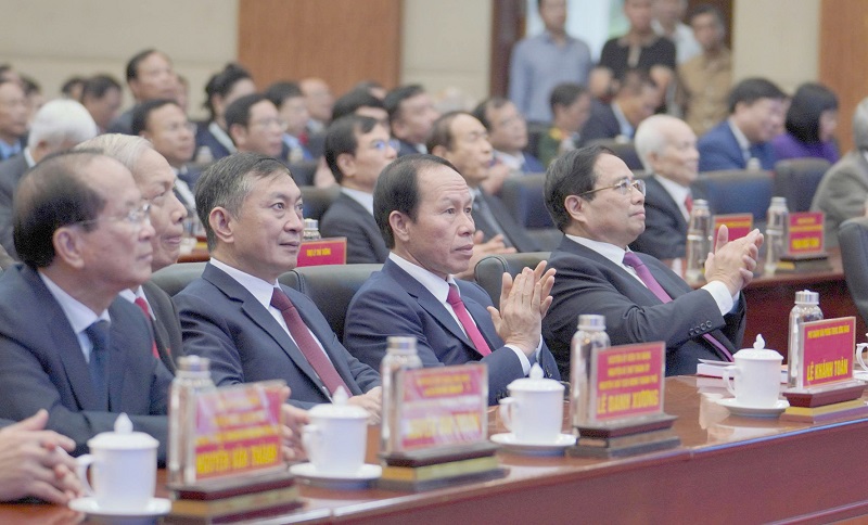 Thủ tướng Phạm Minh Chính và các đại biểu tham dự buổi lễ.