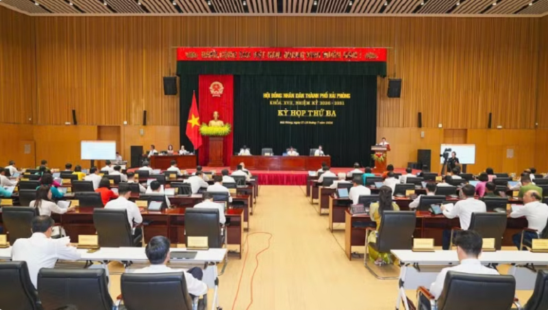 Quang cảnh kỳ họp. (Ảnh: ĐÀM THANH)