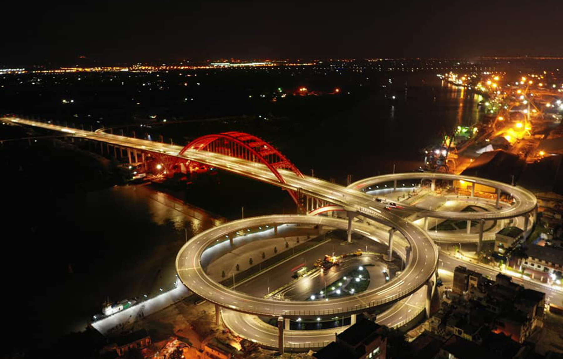 Cầu Hoàng Văn Thụ - Cây cầu mang hình dáng cánh chim biển Hải Phòng
