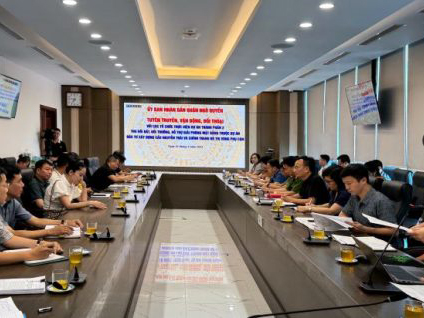 Dự án đầu tư xây dựng cầu Nguyễn Trãi và chỉnh trang đô thị vùng phụ cận: 5 tổ chức đã đồng thuận di chuyển, không phải tổ chức cưỡng chế