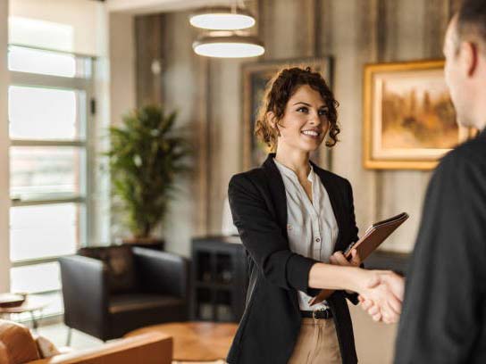 Những yếu tố cần c&oacute; của một m&ocirc;i giới bất động sản chuy&ecirc;n nghiệp