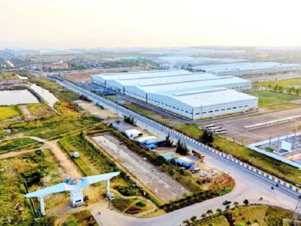 Gỡ "điểm nghẽn" hạ tầng, tăng đà chuyển đổi xanh