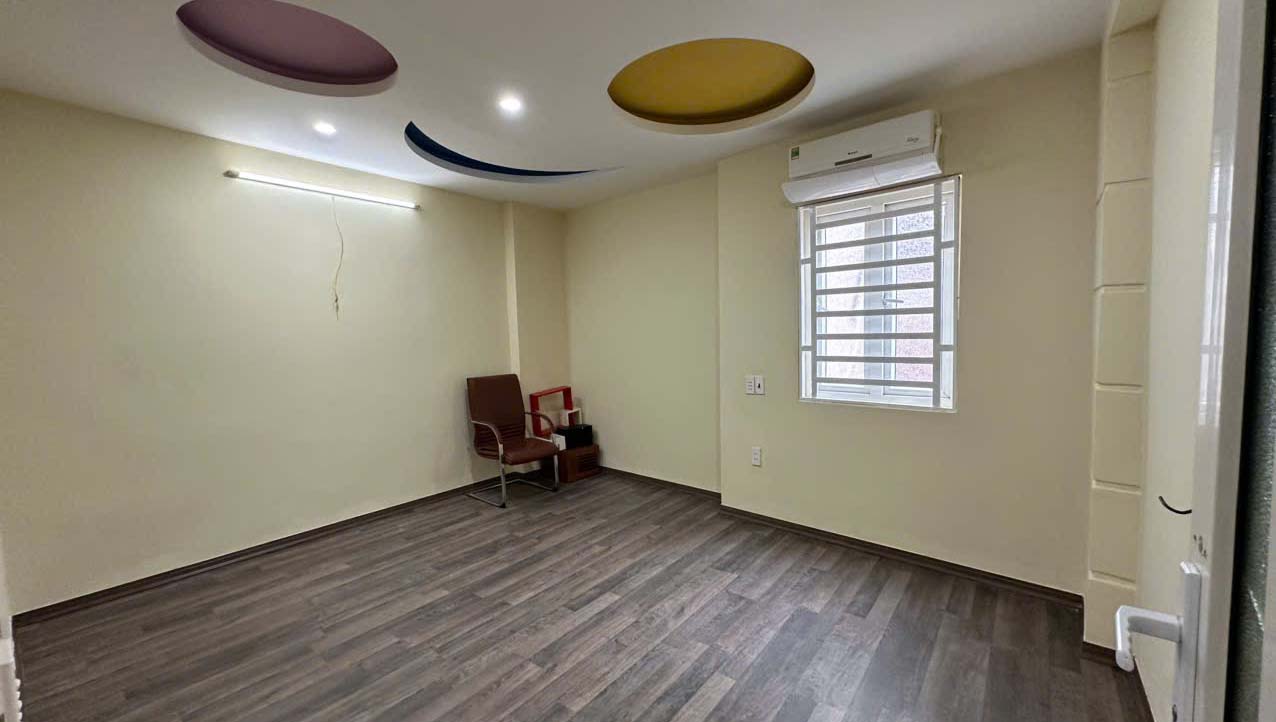 Bán nhà riêng độc lập 4 tầng 1 tum, full nội thất tại 19B/56 Đình Đông, Lê Chân, Hải Phòng