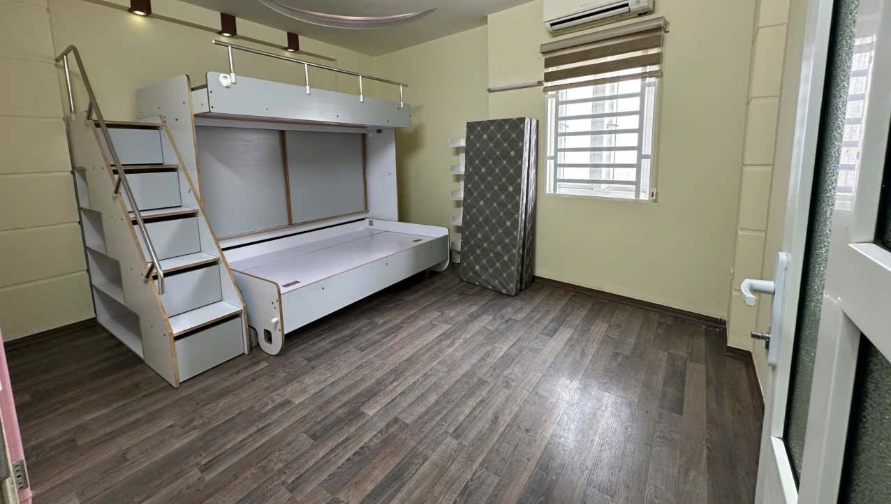 Bán nhà riêng độc lập 4 tầng 1 tum, full nội thất tại 19B/56 Đình Đông, Lê Chân, Hải Phòng