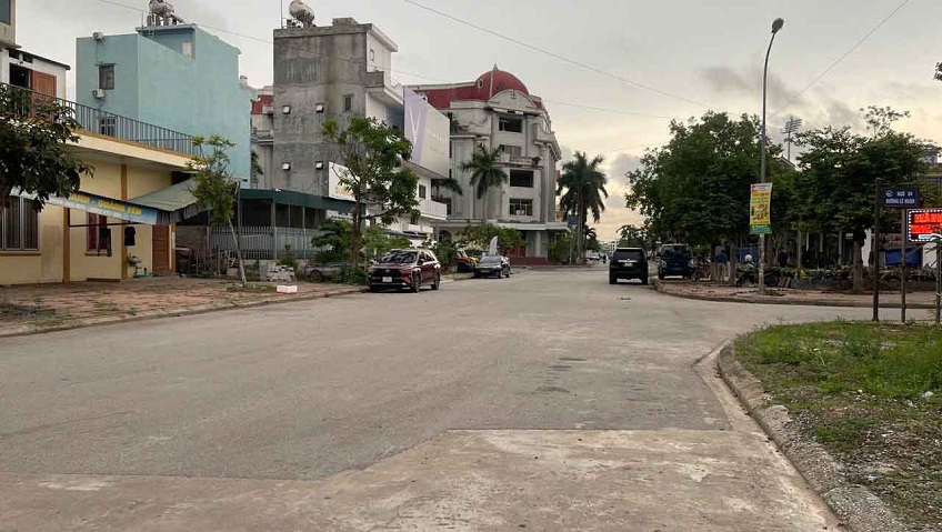 Chỉ với 3 tỷ 6xx sở hữu ngay nhà 2 tầng đẹp, phân lô Vinadeco trung tâm Quảng Yên