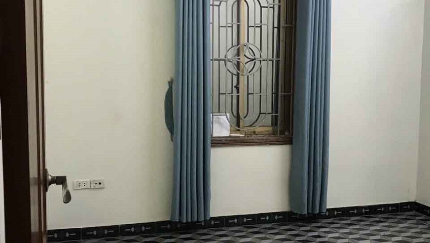 Cần bán nhà 2.5 tầng 55m2 tại ngõ 385 Ngô Gia Tự, Đằng Lâm, Hải An, Hải Phòng