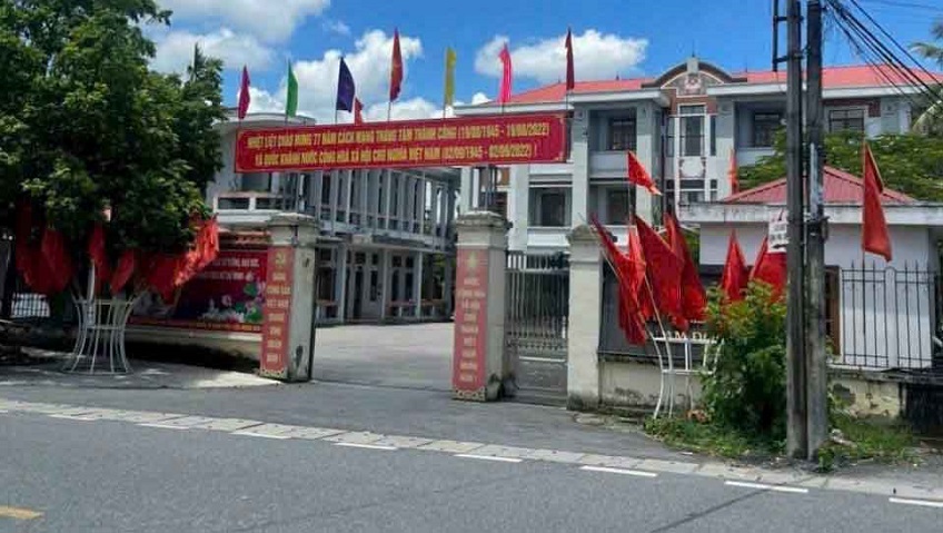 Cần bán 2 lô ngay ủy ban Phường Thiên Hương ( xã Lâm Động ), TP Hải Phòng