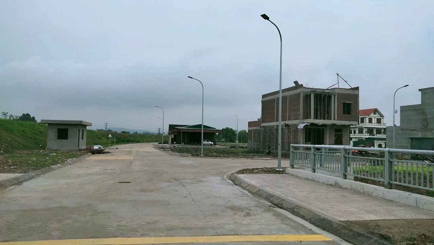 Cần bán lô biệt thự phân lô gần trường cấp 3 Bạch Đằng, Quảng Yên, Quảng Ninh