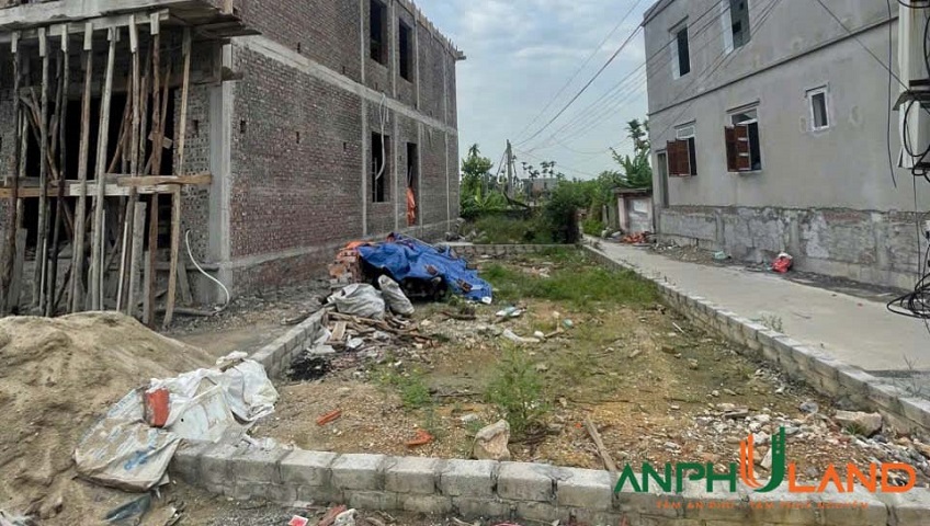 Chính chủ gửi bán lô góc mặt đường trải nhựa phường Lưu Kiếm (Kênh Giang), TP Hải Phòng