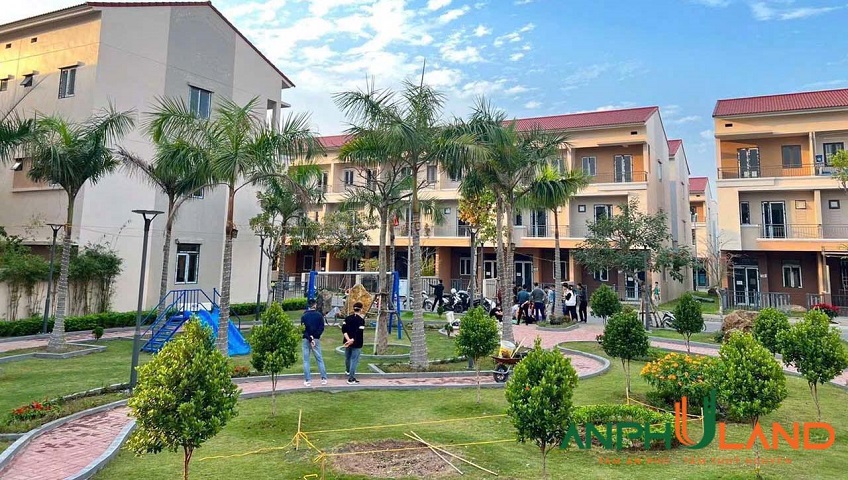 Duy nhất 1 căn Centa nằm trên trục chính từ cổng vào giá chỉ 4,x tỷ tại TP Hải Phòng 