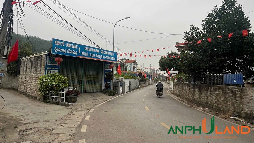 Chính chủ gửi bán lô đất đẹp, tại Xóm 2, xã Việt Khê (xã Kỳ Sơn tên cũ), TP Hải Phòng