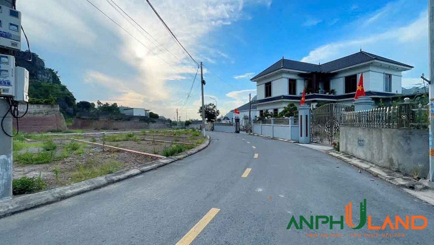 Chính chủ có 2 lô đất cần tiền cắt lỗ bán gấp tại thôn 12 xã Việt Khê (xã Lại Xuân), TP Hải Phòng